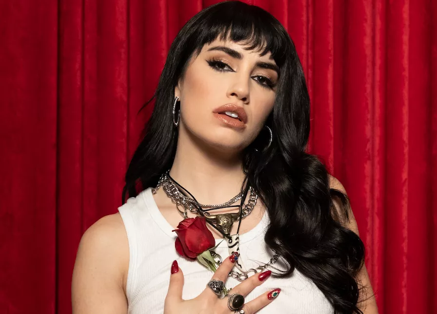 Lali agotó los tickets de su show en Vélez